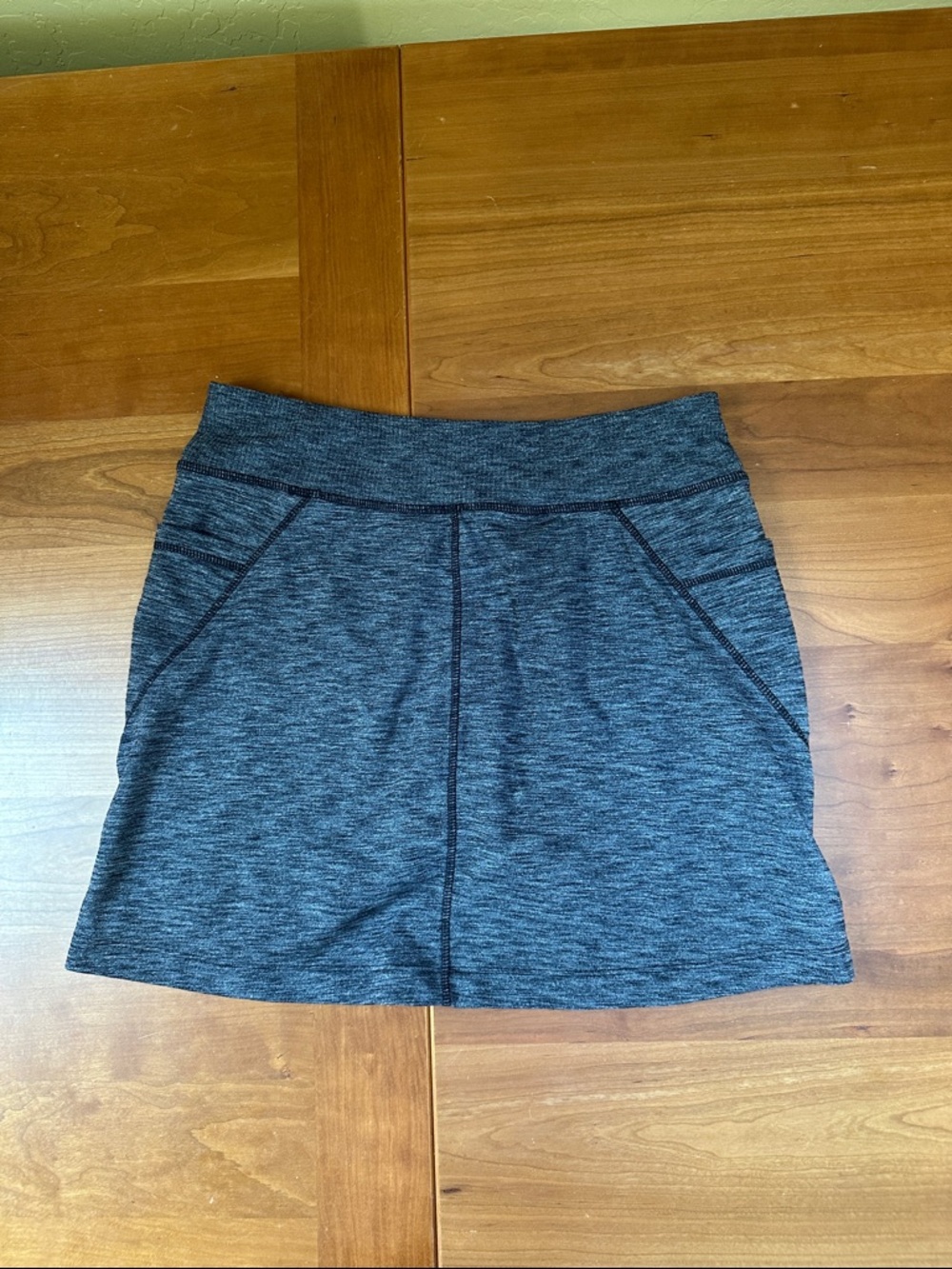 Athleta Charcoal Gray Women’s Athletic Skort